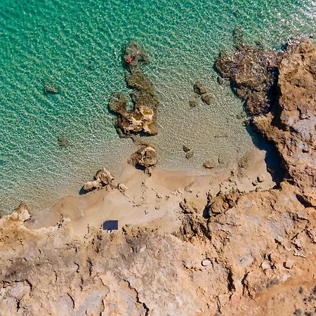 Attico Vista Mare E Piscina * Санта-Мария-дель-Фокалло