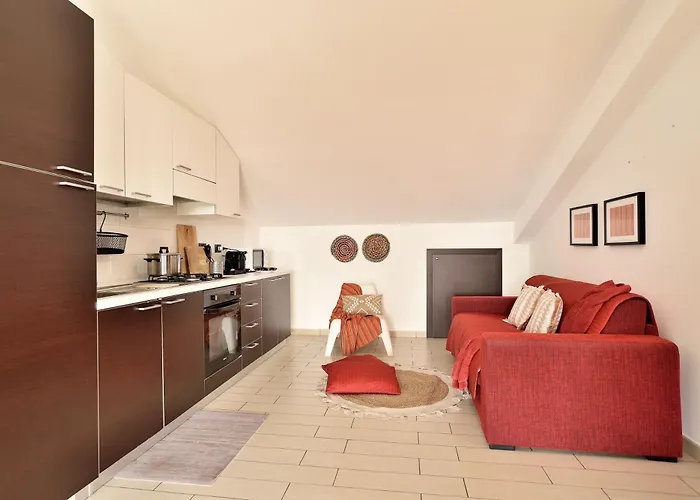Attico Vista Mare E Piscina Appartamento